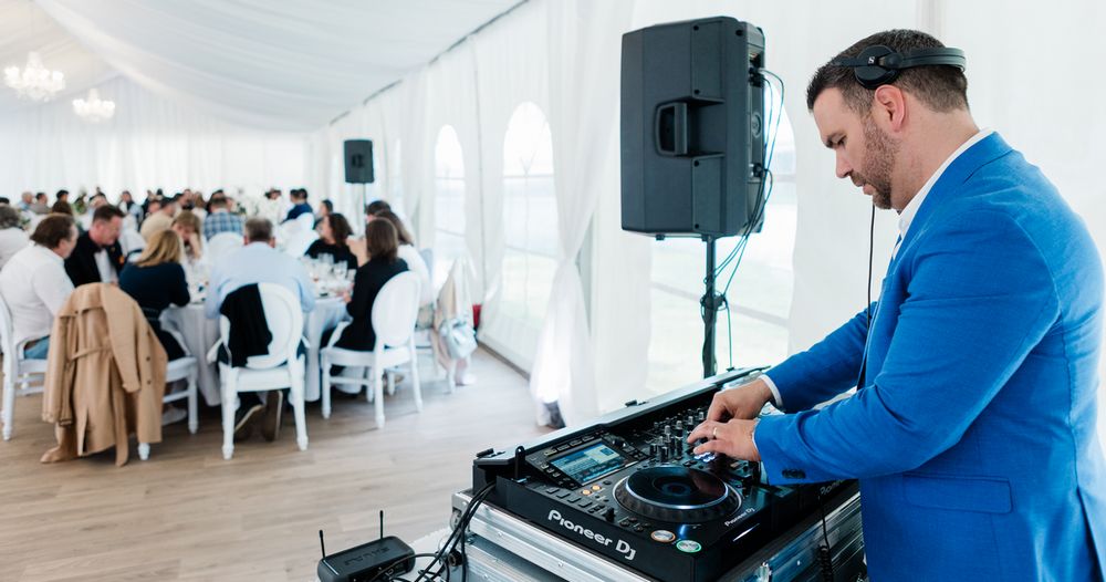 Esküvői DJ árak 2027 2
